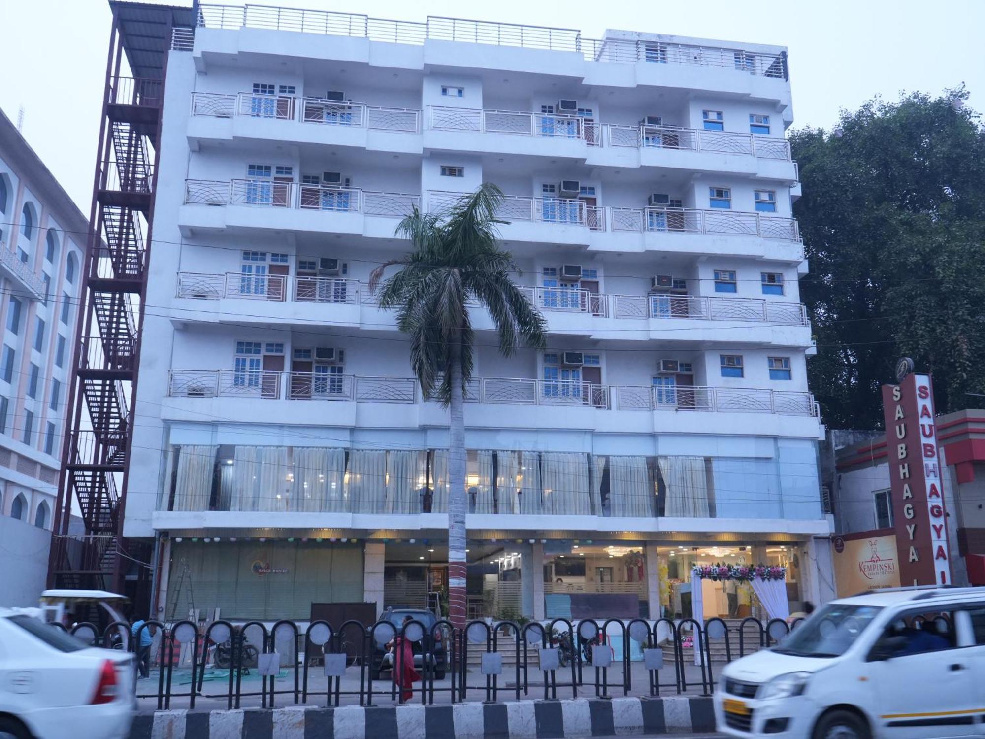 Saubhagya Inn By Kempinski Lakhnau Kültér fotó